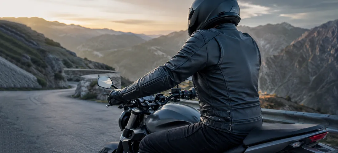 A Leather Jacket Guide: Things You Should Know Before Buying the Right Motorcycle Jacket